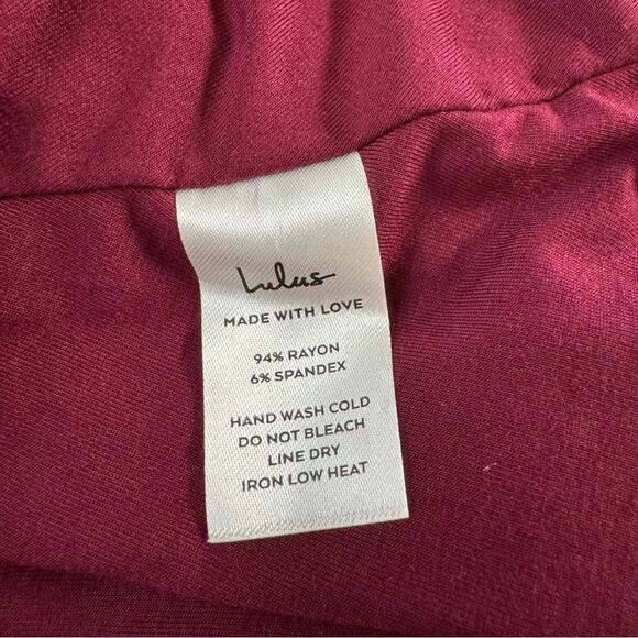 LULU’S Convertible Tricks of the Trade Burgundy Maxi Dress Size M NWT - Picture 13 of 13